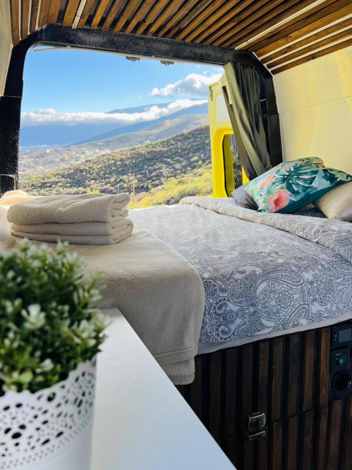 On Road- Feel Freedom With Campervan! Guincho  Zewnętrze zdjęcie