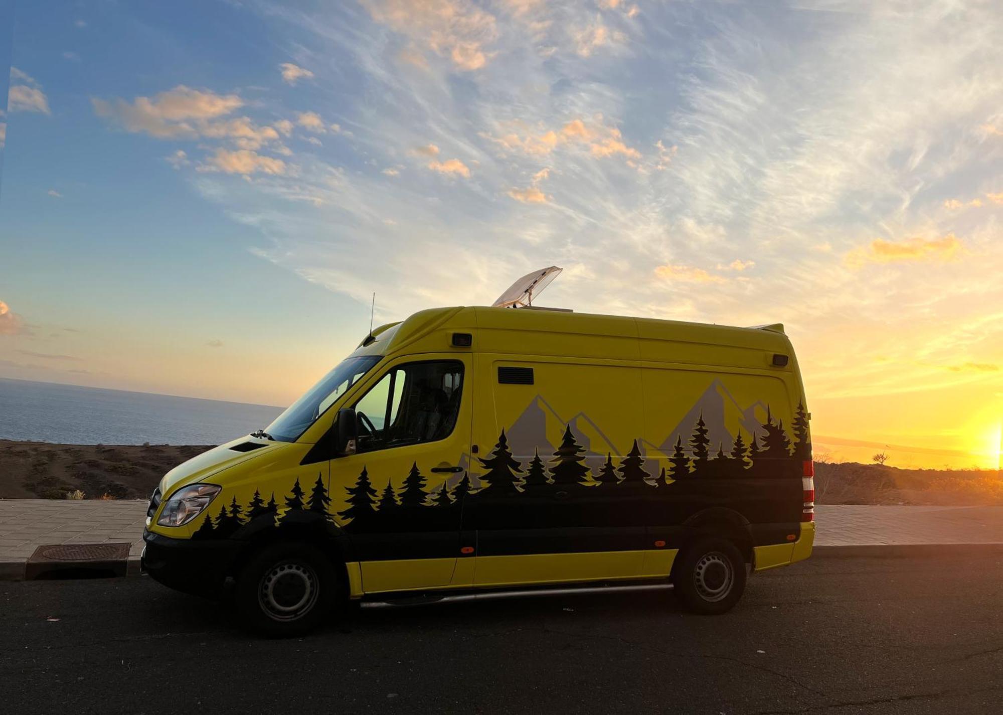 On Road- Feel Freedom With Campervan! Guincho  Zewnętrze zdjęcie