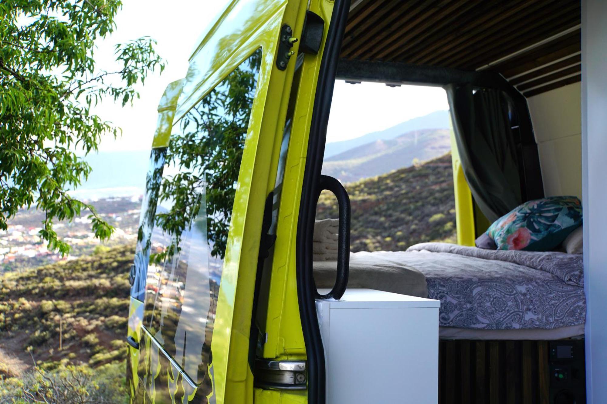 On Road- Feel Freedom With Campervan! Guincho  Zewnętrze zdjęcie